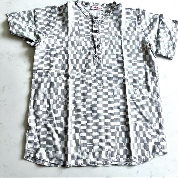 Amelia Milano Boys Geometric Print short Sleeve Dress Shirt Size 4 - Picture 1 of 5